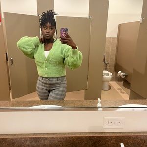 Meet your Posher, Brittany